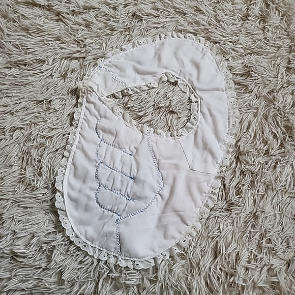 *SOLD* Handmade Vintage Mother Goose Swan w/ Care Bears Baby Bib - Picture 6 of 8